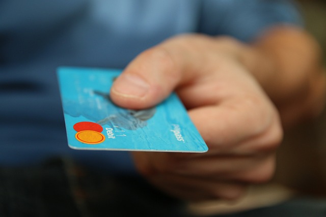 Nasıl daha iyi bir şekilde kredi kartı borcumu ödeyebilirim?